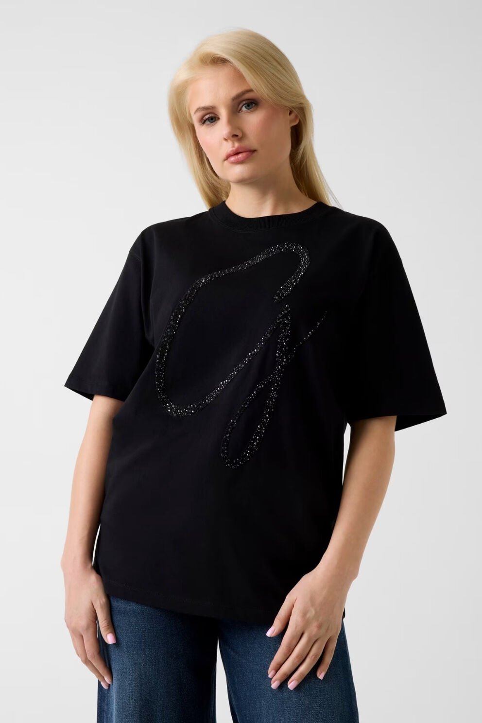 Guess Aşırı Boyutta Logo Tişörtü Siyah