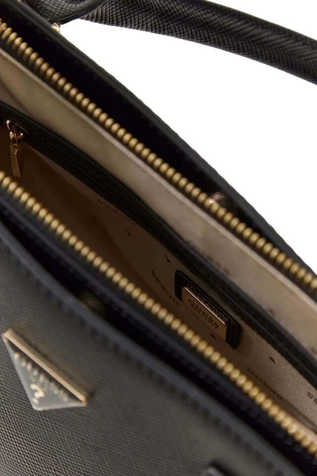 Guess Serenova Saffiano El Çantası Siyah