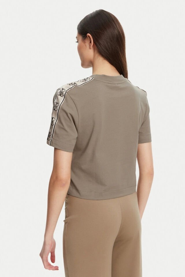 Guess Logolu Bantlı Kısa Tişört