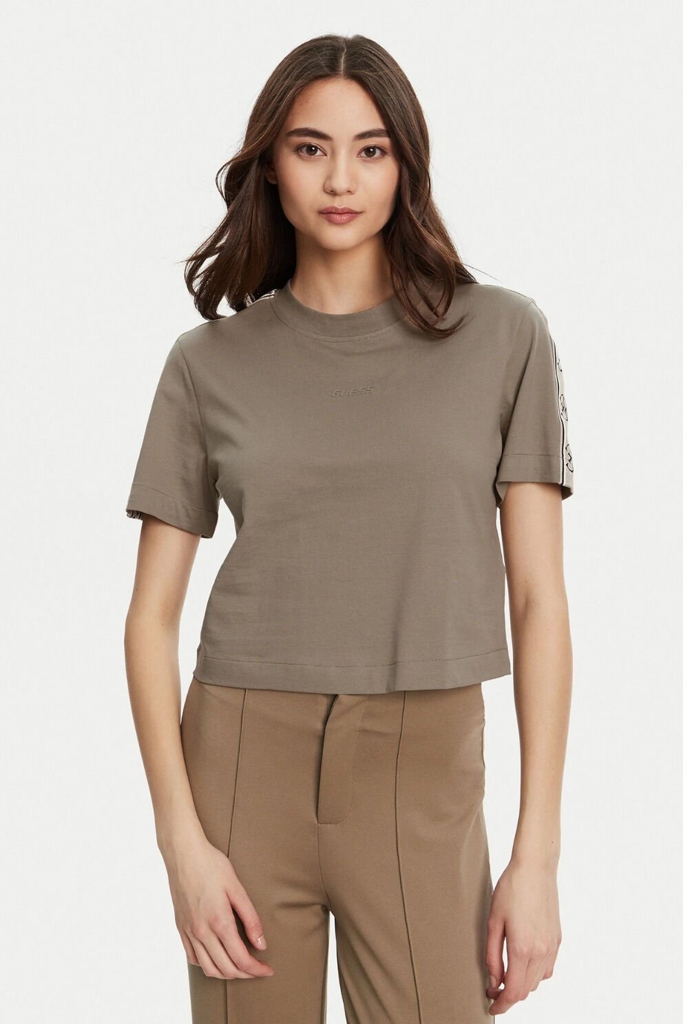 Guess Logolu Bantlı Kısa Tişört