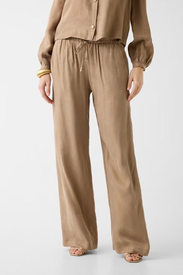 Guess  Gabardin Kumaştan Bol Paçalı Eşofman Altı