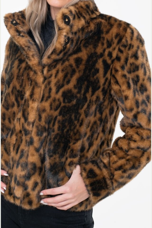 Guess Luna Leopar Desenli Regular Fit Dik Yaka Suni Kürk