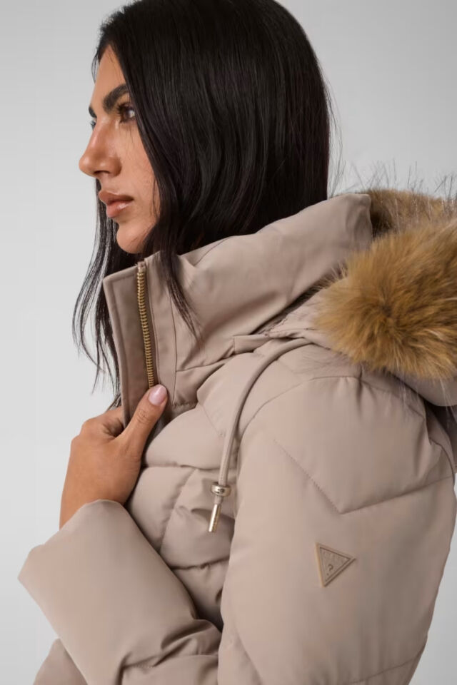 Guess Kısa Kemerli Şişme Ceket Krem