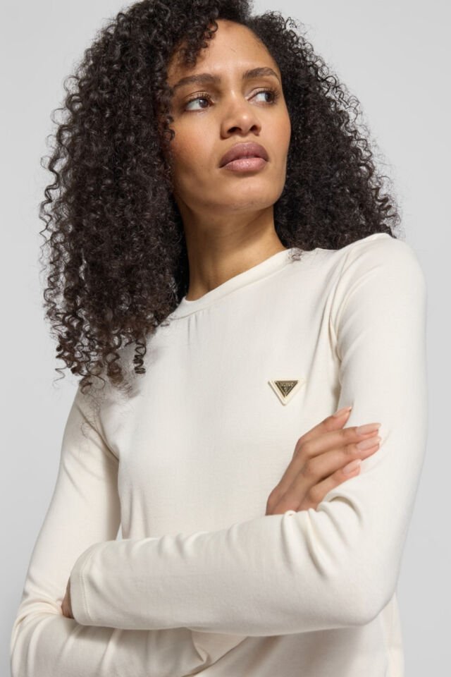 Guess Uzun Kollu Etiket Detaylı Krem Tİşört