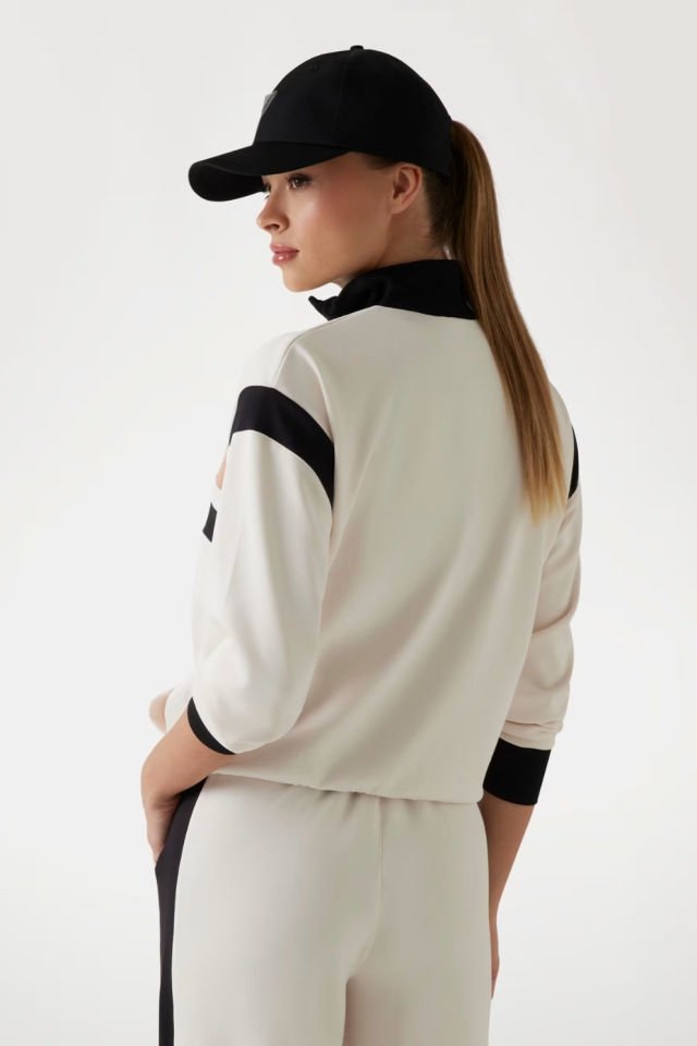 Guess Kontrast Bantlı Sweatshirt Beyaz