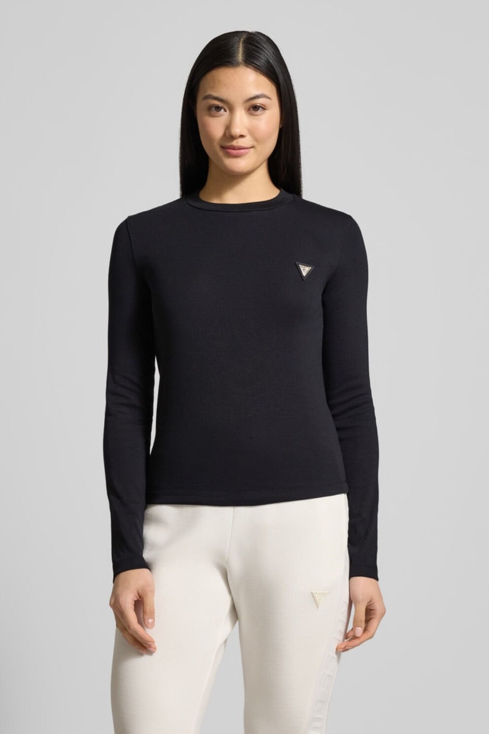 Guess Uzun Kollu Etiket Detaylı Tİşört Siyah