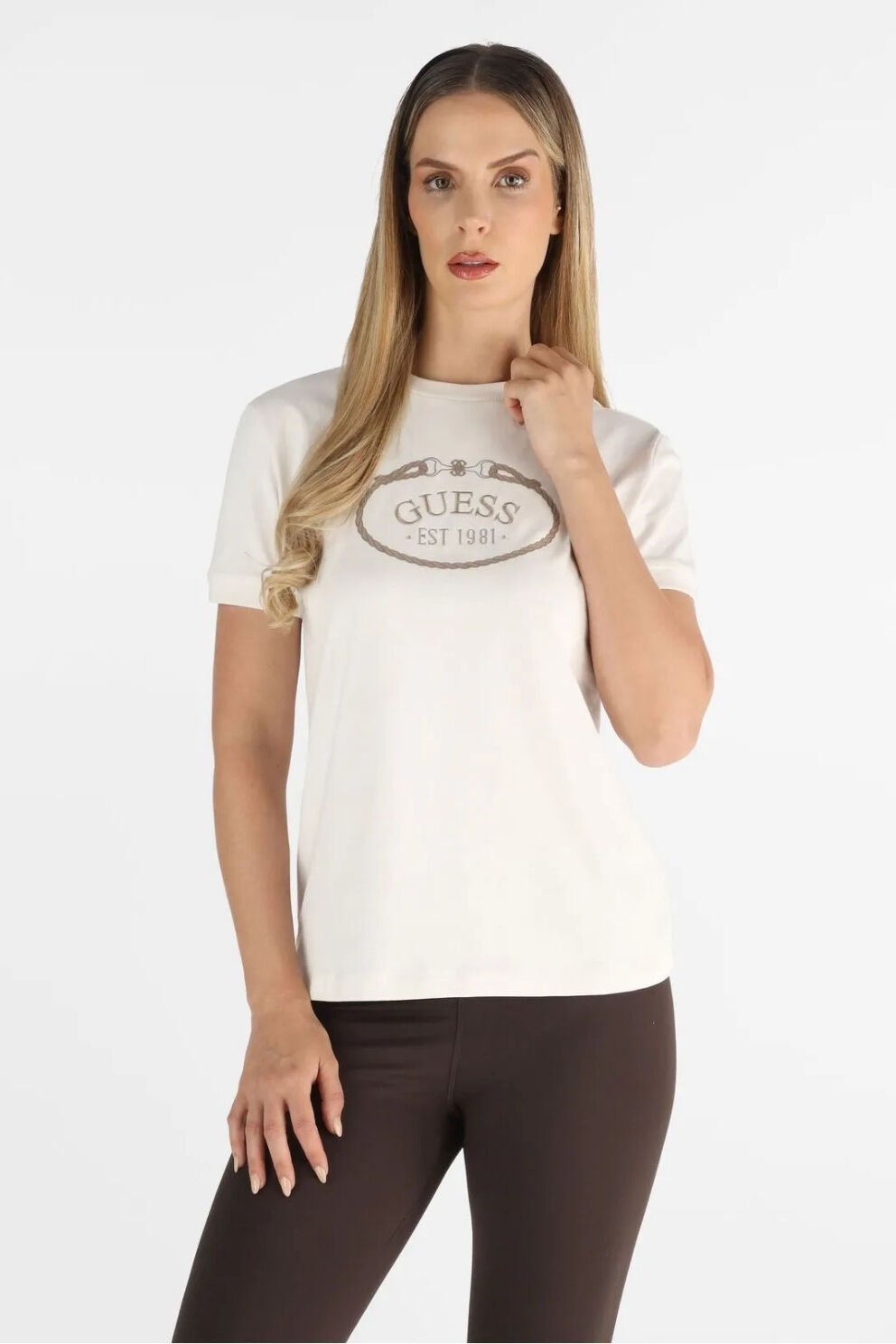 Guess  Ön Logolu Tişört Ekru