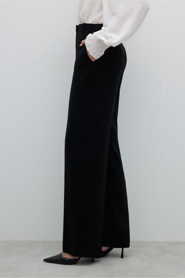 Roman Geniş Paça Krep Pantolon Siyah