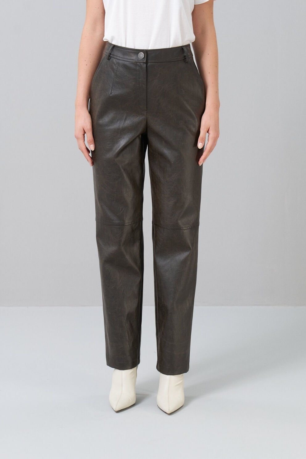 Roman Eskitilmiş Görünümlü Düz Paça Deri Pantolon Kahve