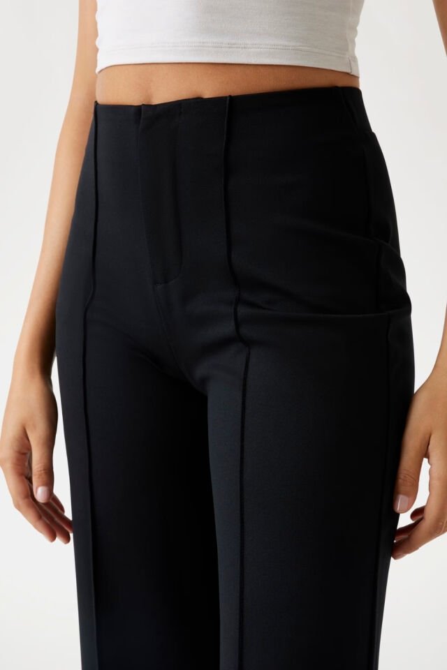Guess Naylon Paçalı Eşofman Altı Siyah
