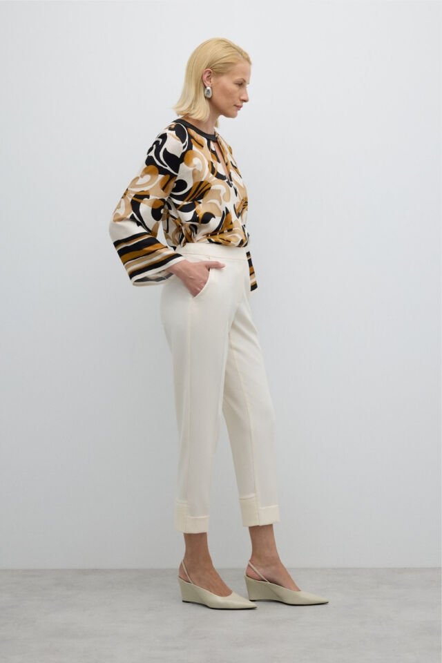 Roman Arka Paçası Ribanalı Pantolon Ekru