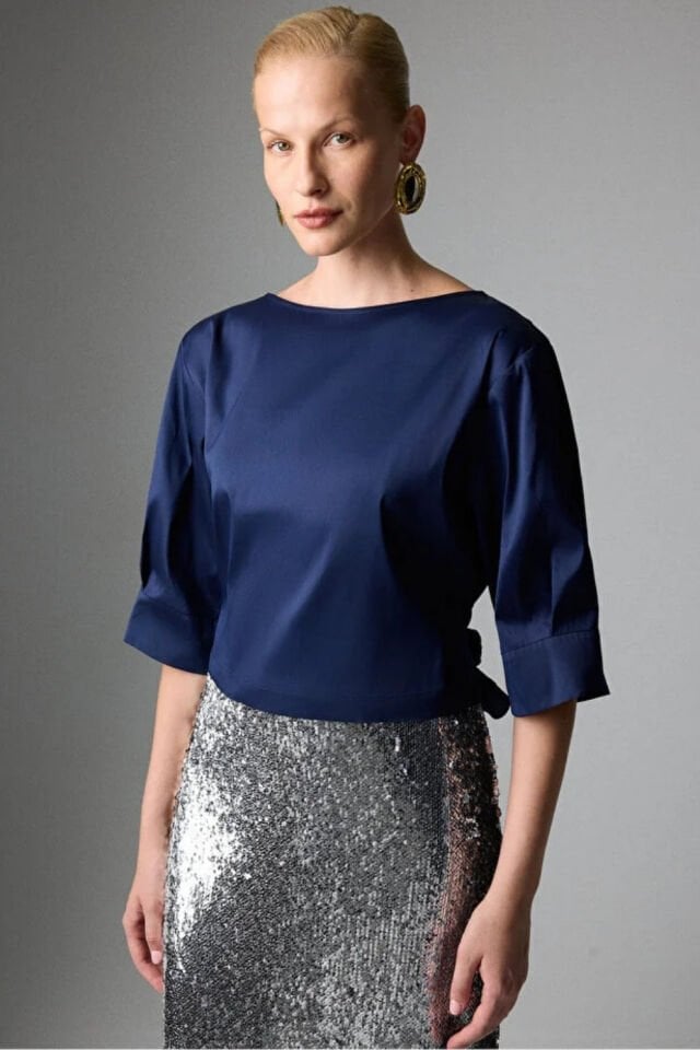 Roman Beli Kuşaklı Truvakar Kol Bluz Lacivert