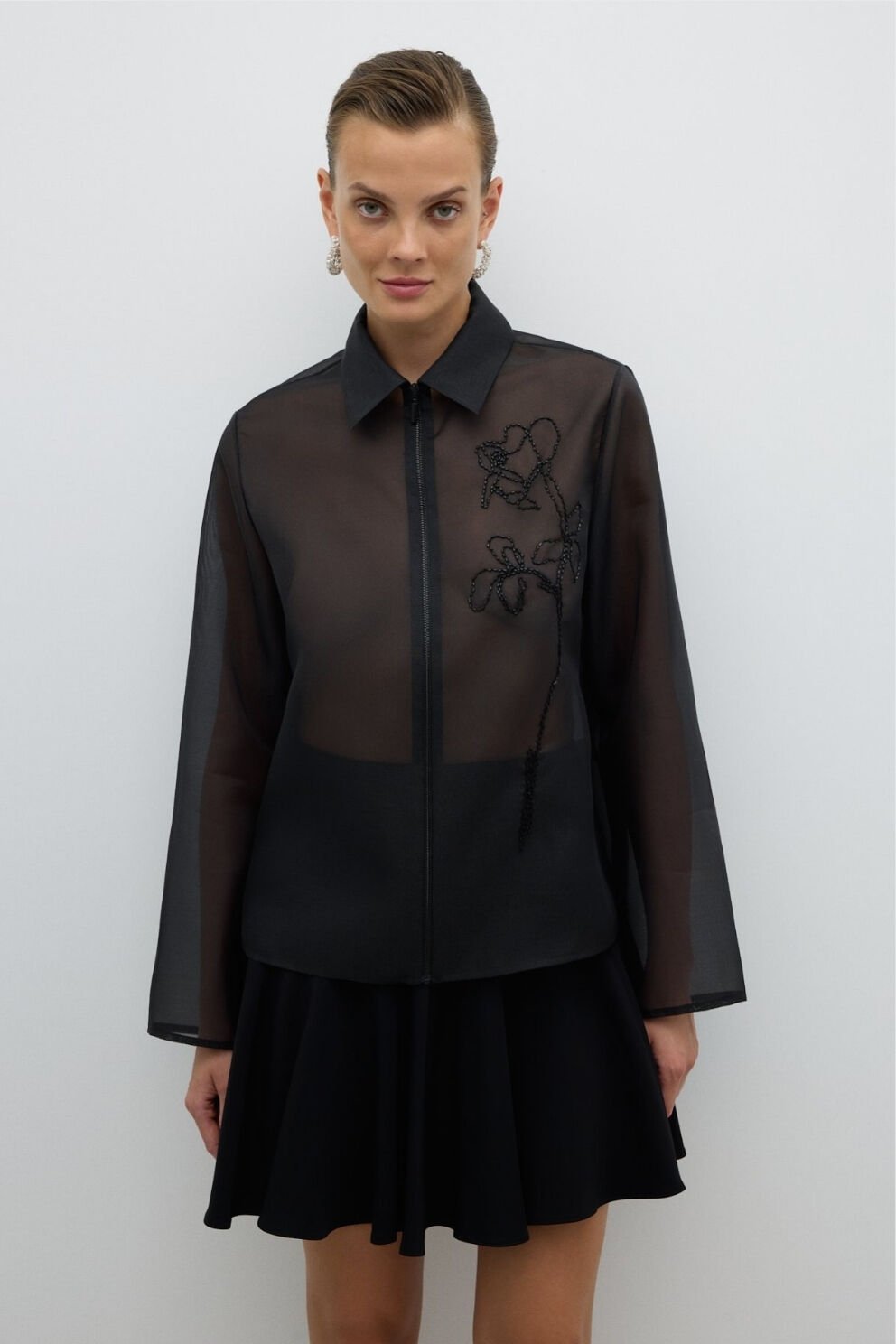 Roman Önden Fermuarlı Taş İşlemeli Ceket Siyah