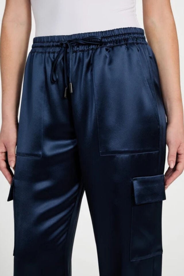 Guess Slim Fit Kargo Jogger Pantolon Mavi