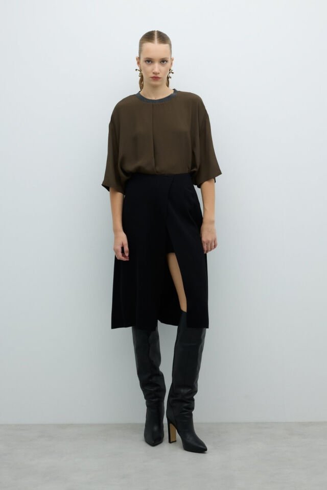 Roman İçi Şort Detaylı Midi Boy Etek Siyah