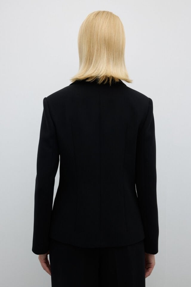 Roman Erkek Yaka Zincir İşlemeli Ceket Siyah