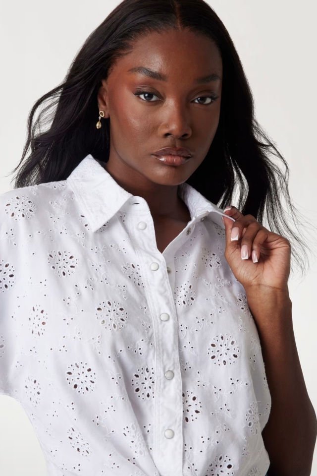 Guess Broderie Anglaise Crop Gömlek Beyaz