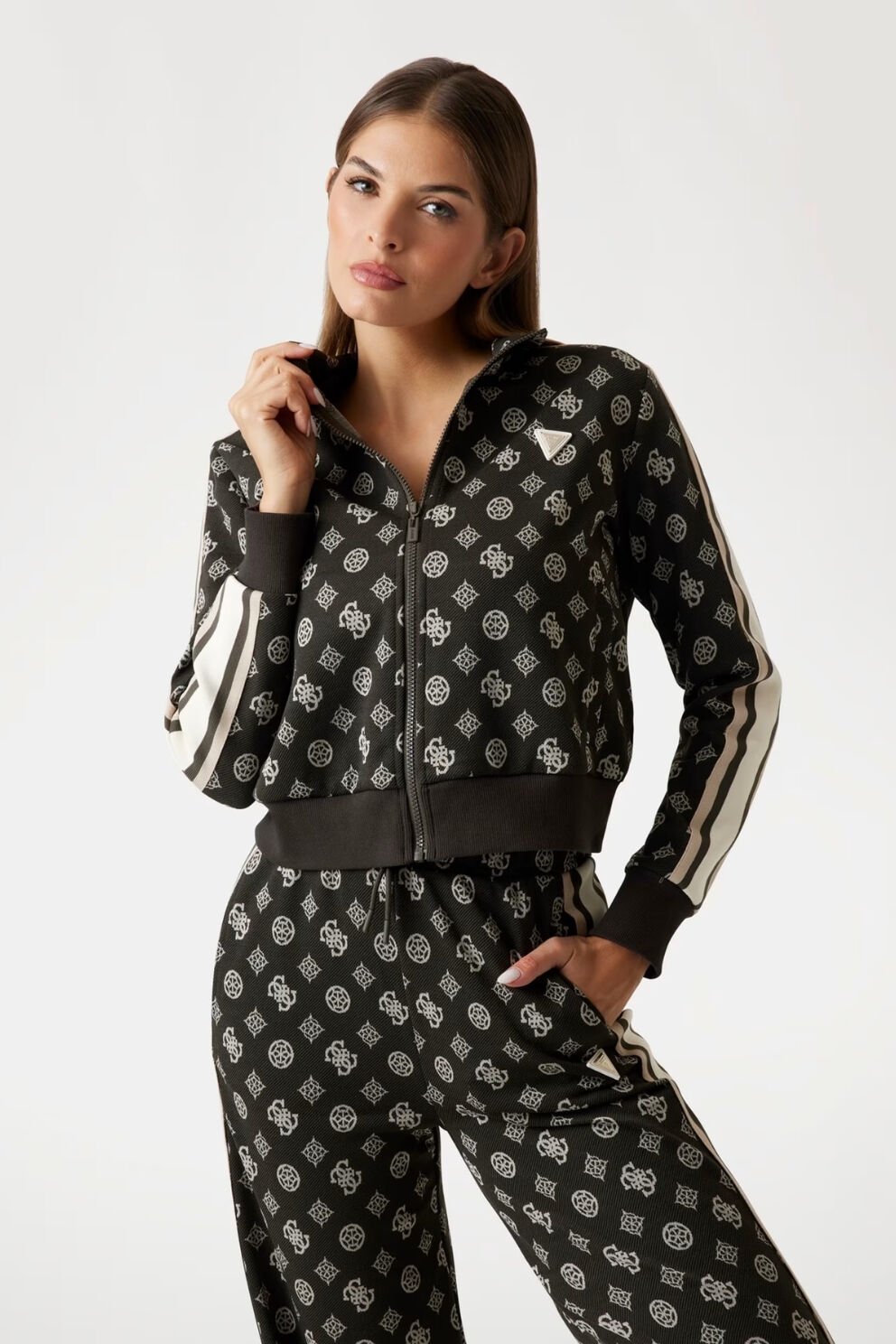 Guess Tamamı Logolu Fermuarlı Sweatshirt  Siyah