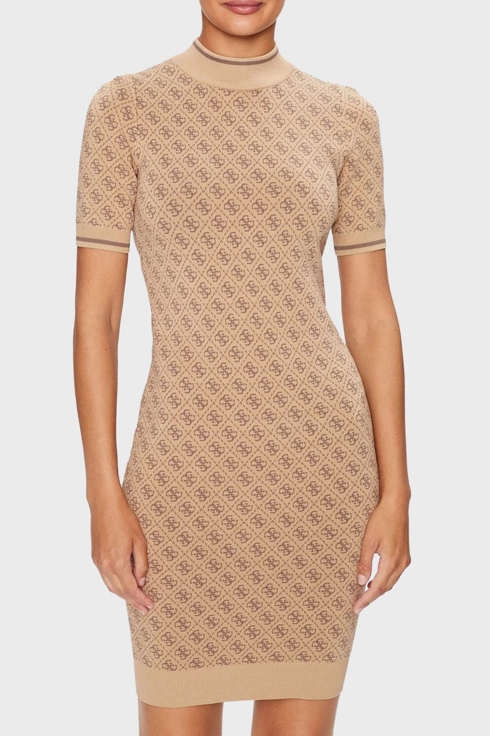 Guess Slim Fit Bisiklet Yaka Logo Desenli Kısa Kollu Mini Bayan Elbise Kahve