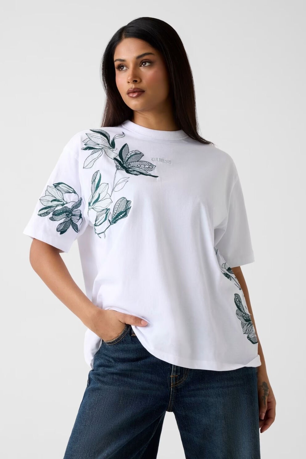 Guess Baskılı Maxi Tişört Beyaz