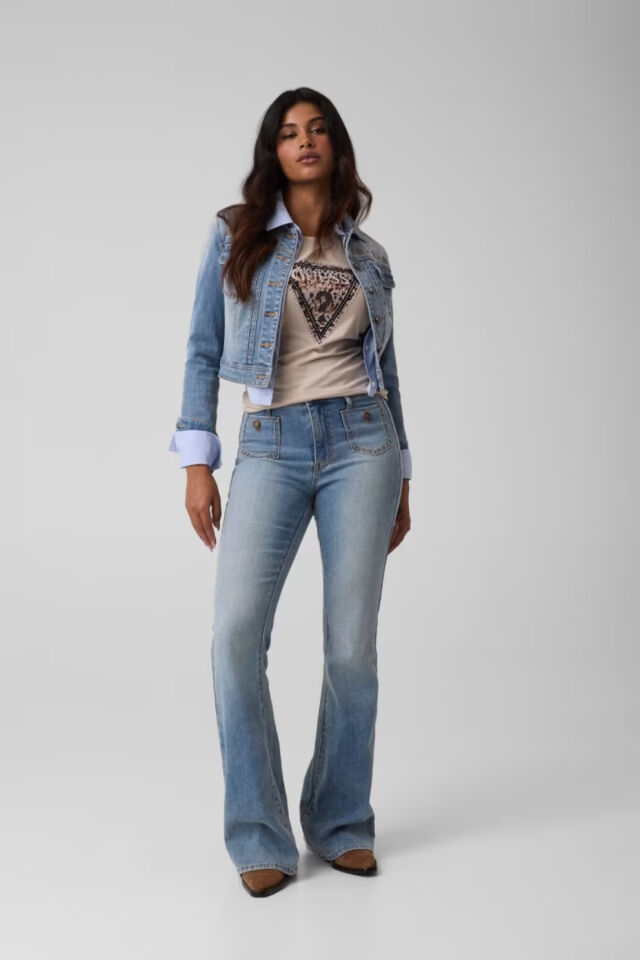 Guess Üçgen Logo Tişört Bej