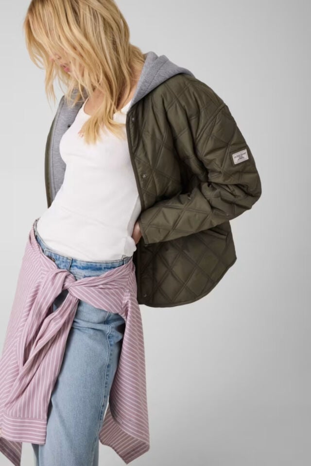 Guess Kapüşonlu Kapitone Ceket Yeşil