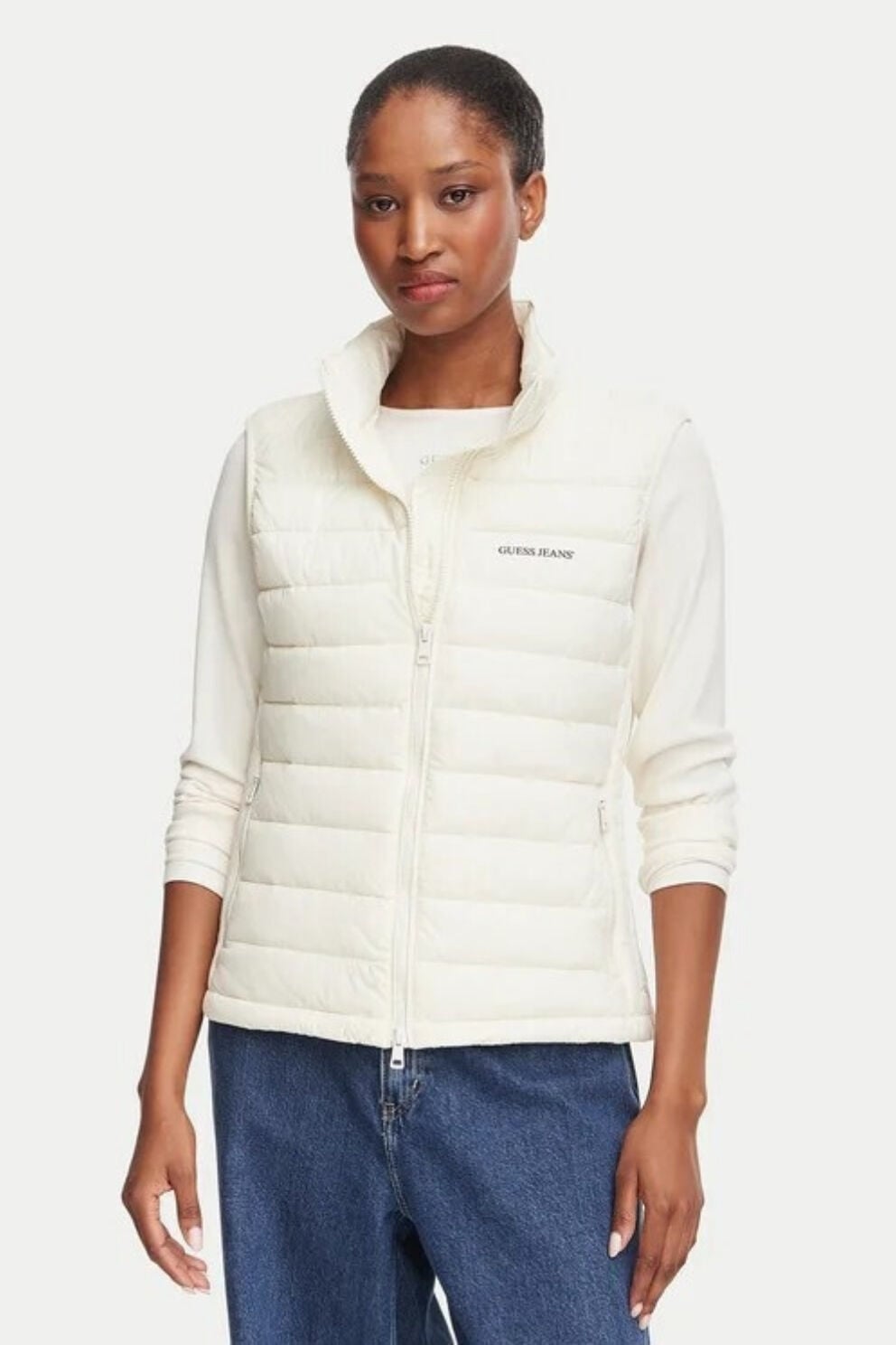 Guess Kadın Kolsuz Su Geçirmez Ekru Şişme Mont