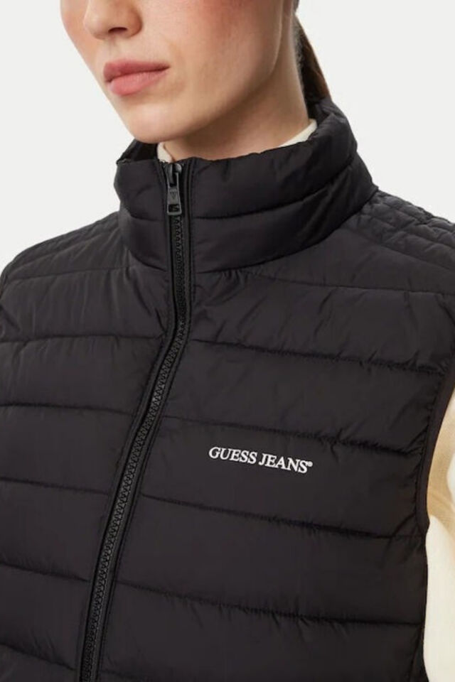 Guess Kadın Kolsuz Su Geçirmez Şişme Mont Siyah