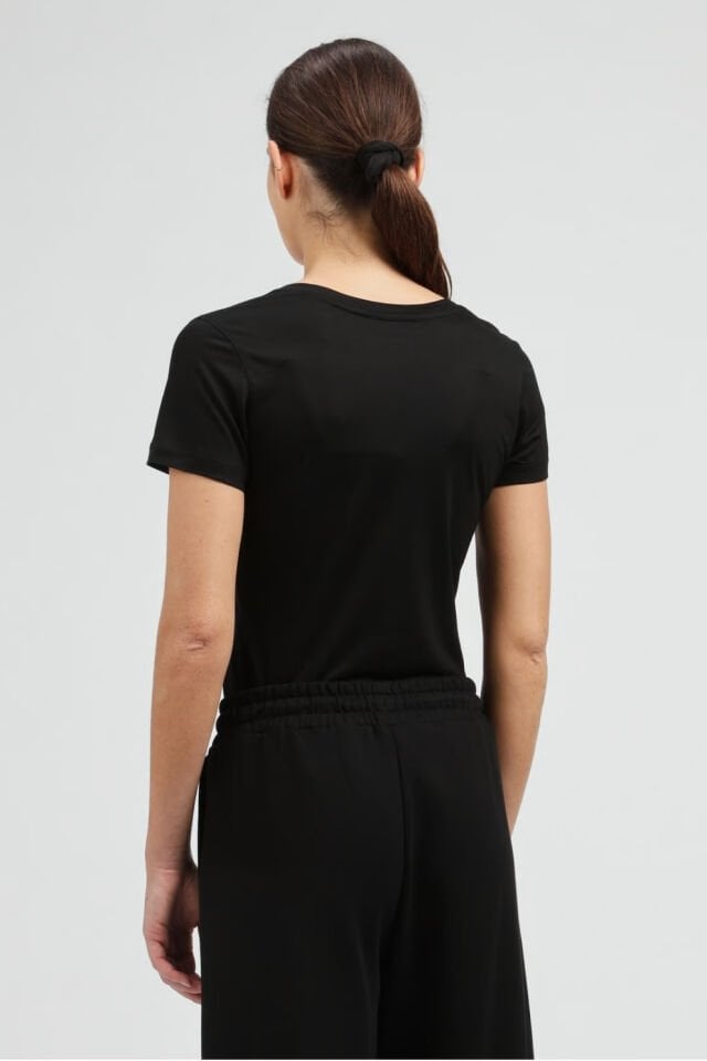 Guess V Yakalı Tişört Siyah