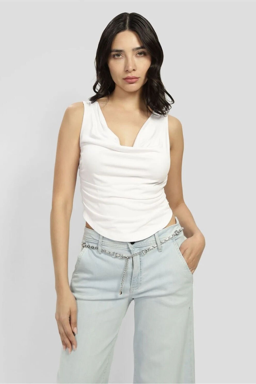 Guess Fitted Kolsuz Üst Beyaz