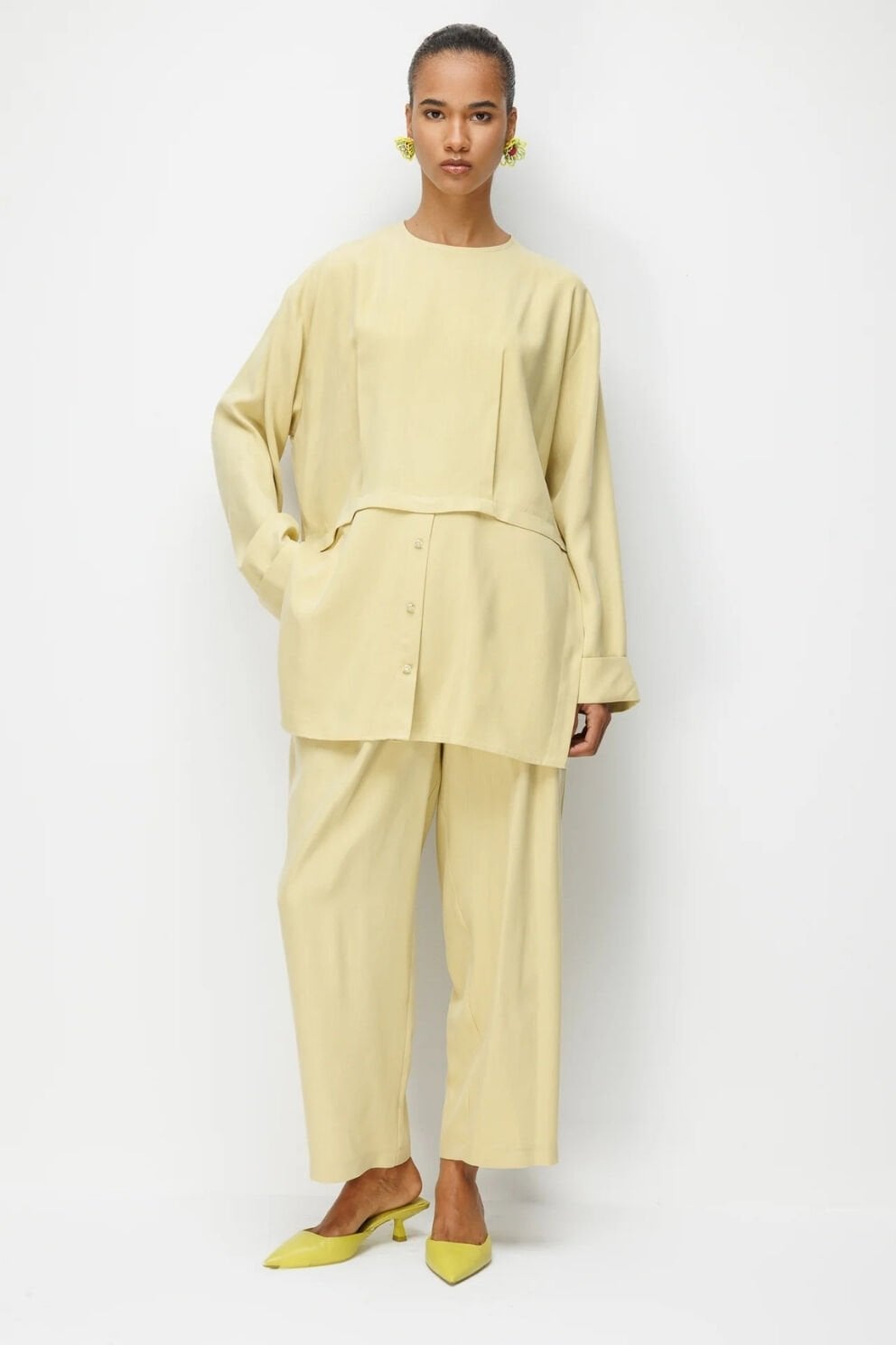 Ghisa Düğme Detaylı Oversize Takım Sarı