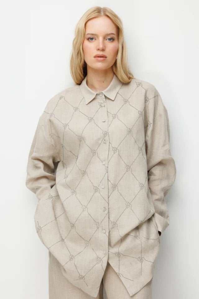 Ghisa Taş Detaylı Keten Takım Taş