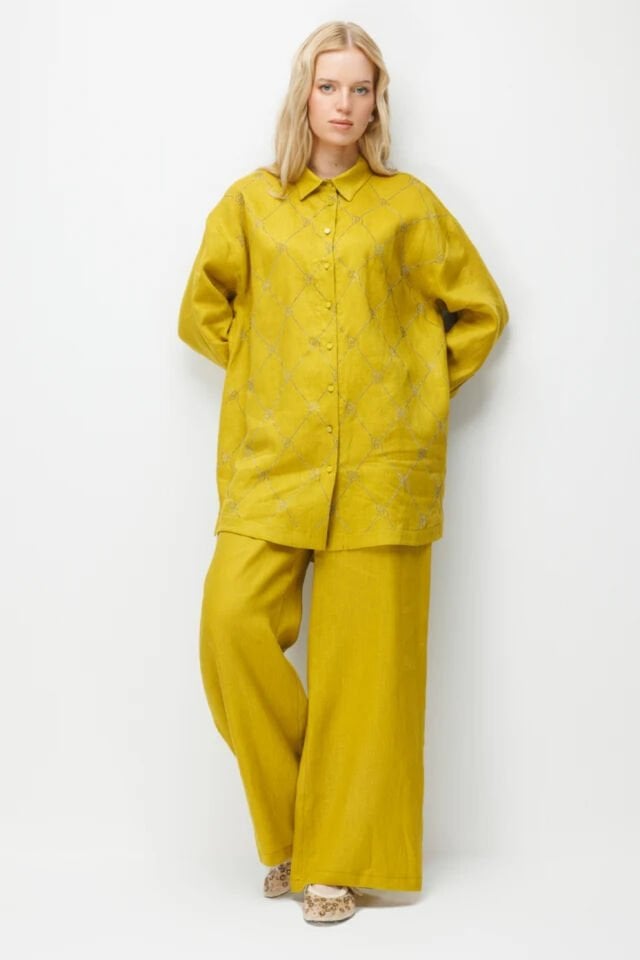 Ghisa Taş Detaylı Keten Takım Yağ Yeşili