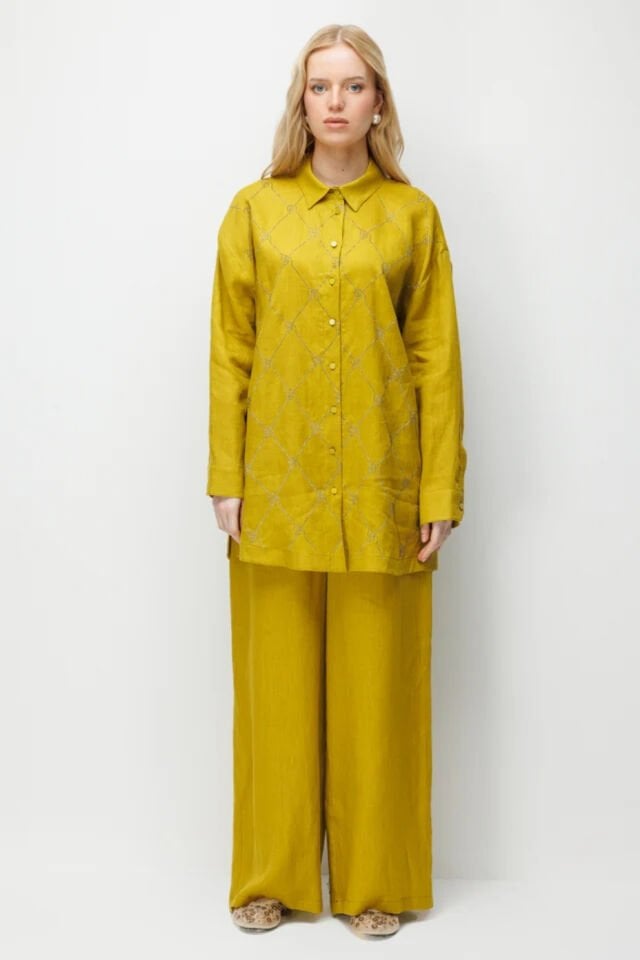 Ghisa Taş Detaylı Keten Takım Yağ Yeşili