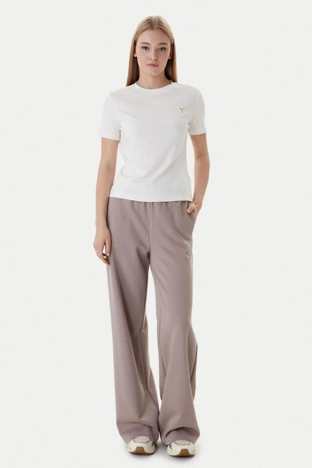 Ekru Normal Kesim Tişört