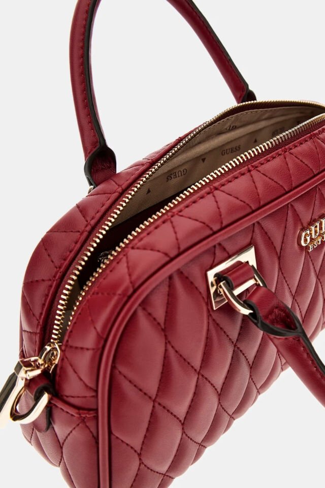 Guess Valla Kapitone Çanta Kırmızı