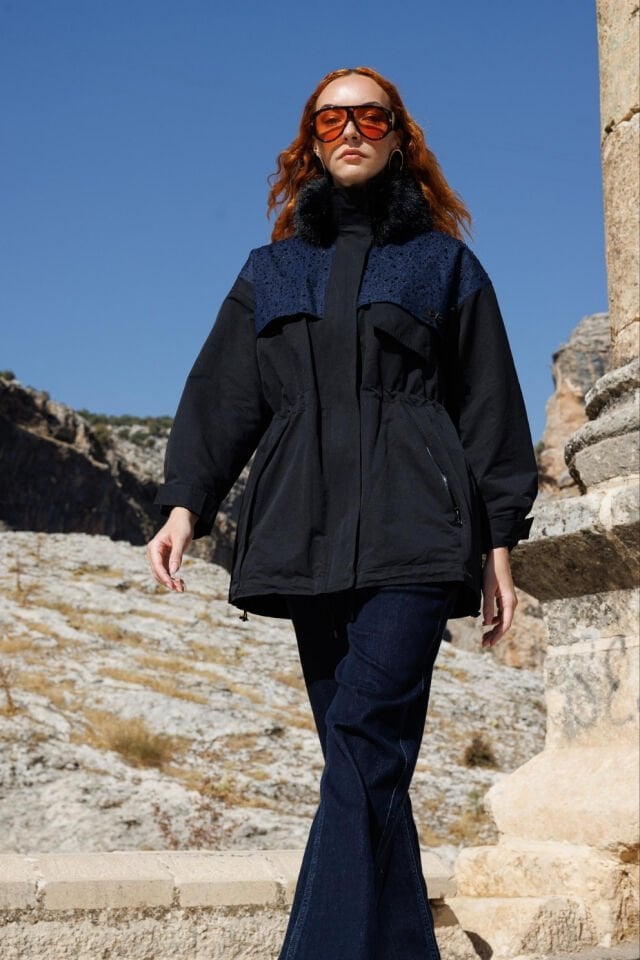 Ghisa Kaban Siyah Lacivert