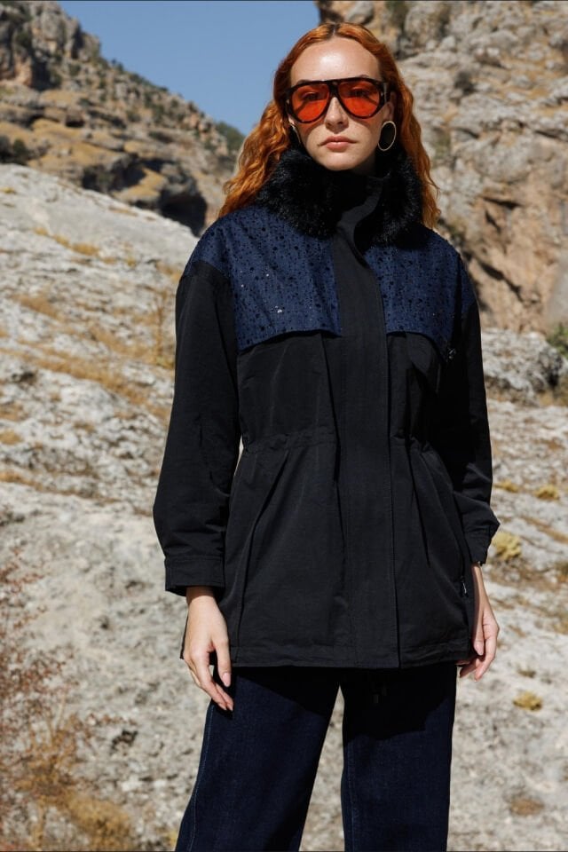 Ghisa Kaban Siyah Lacivert