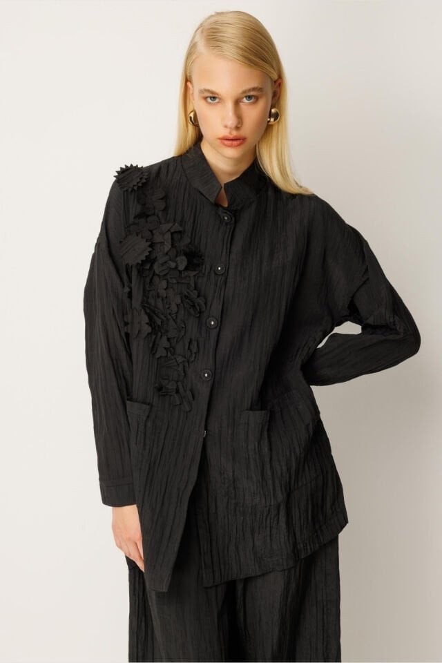 Ghisa Boyutlu Çiçek Detaylı Takım Siyah