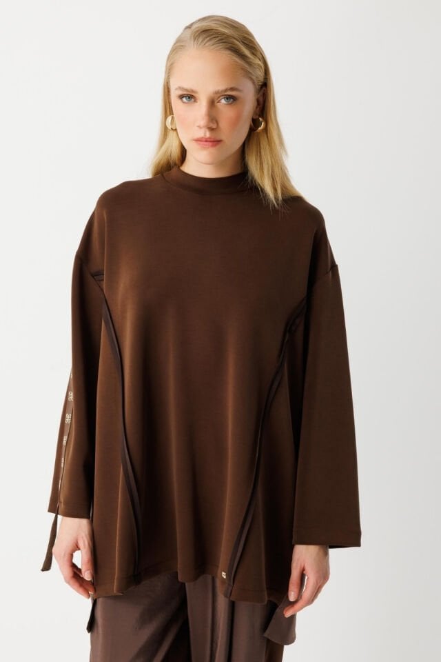 Ghisa Şerit Detaylı Takım Kahve