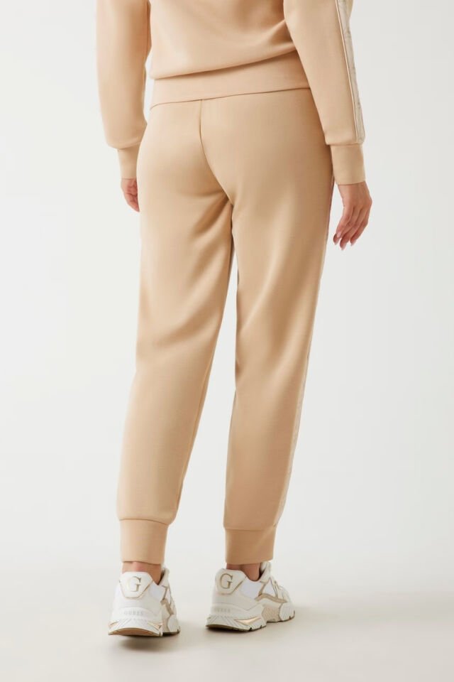 Guess Logo Bantlı Tüplü Koşu Pantolonları Bej
