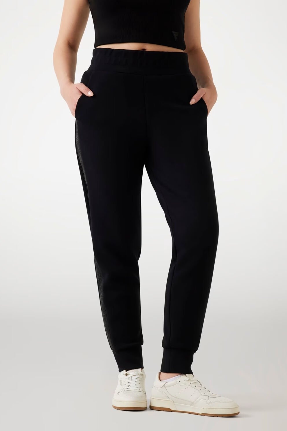 Guess Logo Bantlı Tüplü Koşu Pantolonları Siyah