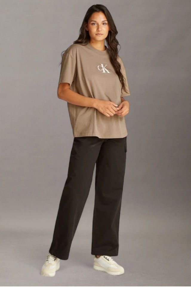 Calvin Klein Monogram Tişört Kahve