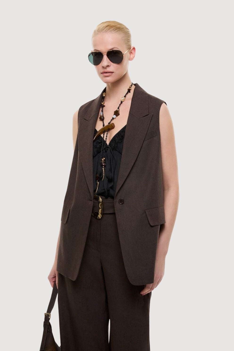 Roman Tek Düğmeli Erkek Yaka Yelek Kahve