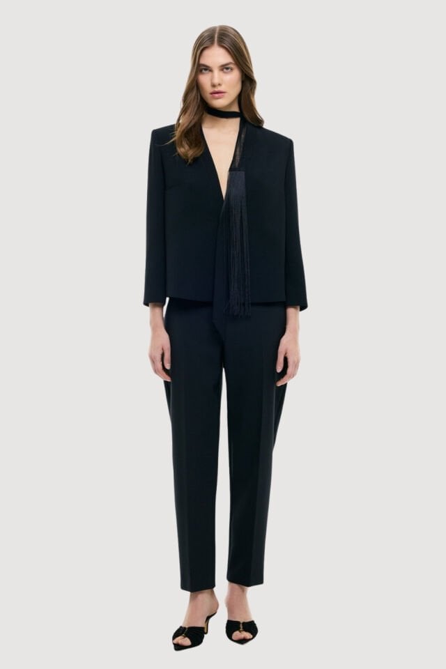 Roman V Yaka Krep Ceket Siyah