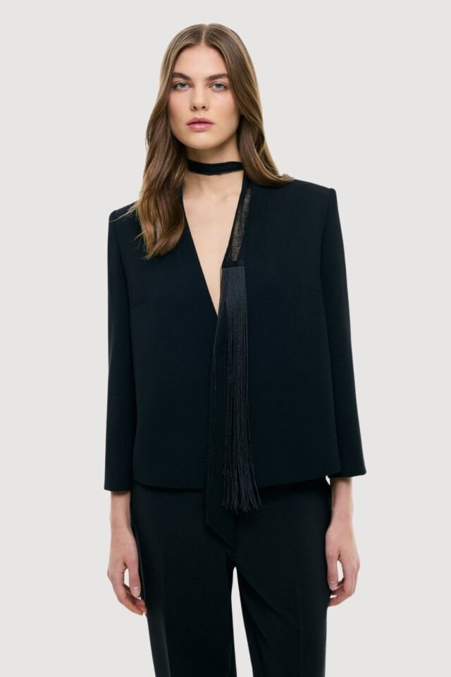 Roman V Yaka Krep Ceket Siyah