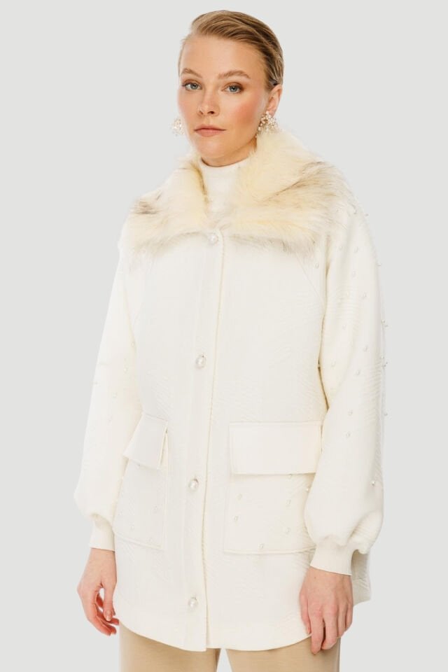 Ghisa Kürk Yaka Kaban Ekru