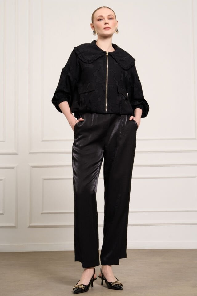 Mascara Paça Detay Siyah Pantolon