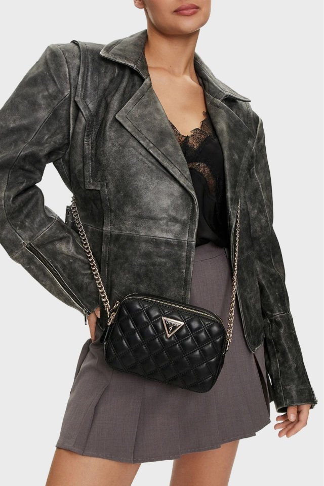 Guess Giully Kapitoneli Çapraz Çanta Siyah