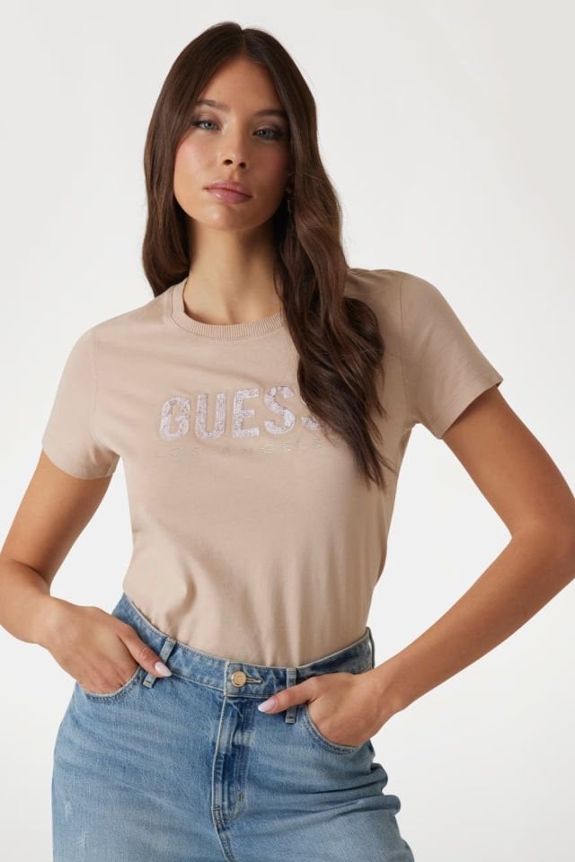 Guess Önü Logolu T-shirt Bej